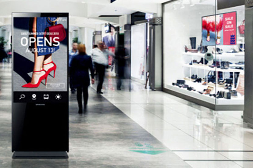 Digital signage for retail
